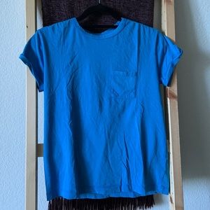 Japanese brand GU basic short sleeve tee